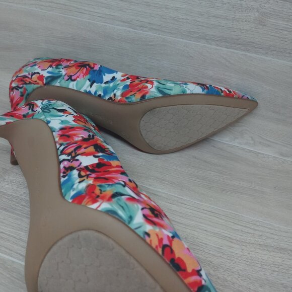 Kelly & Katie High Heels Women's Floral Pointed Pumps Multicolor Slip on Size 5M - Picture 13 of 13